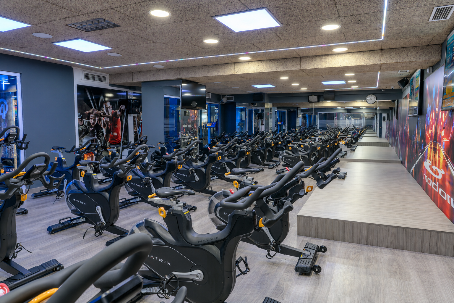 Sala de spinning de Gym Doris